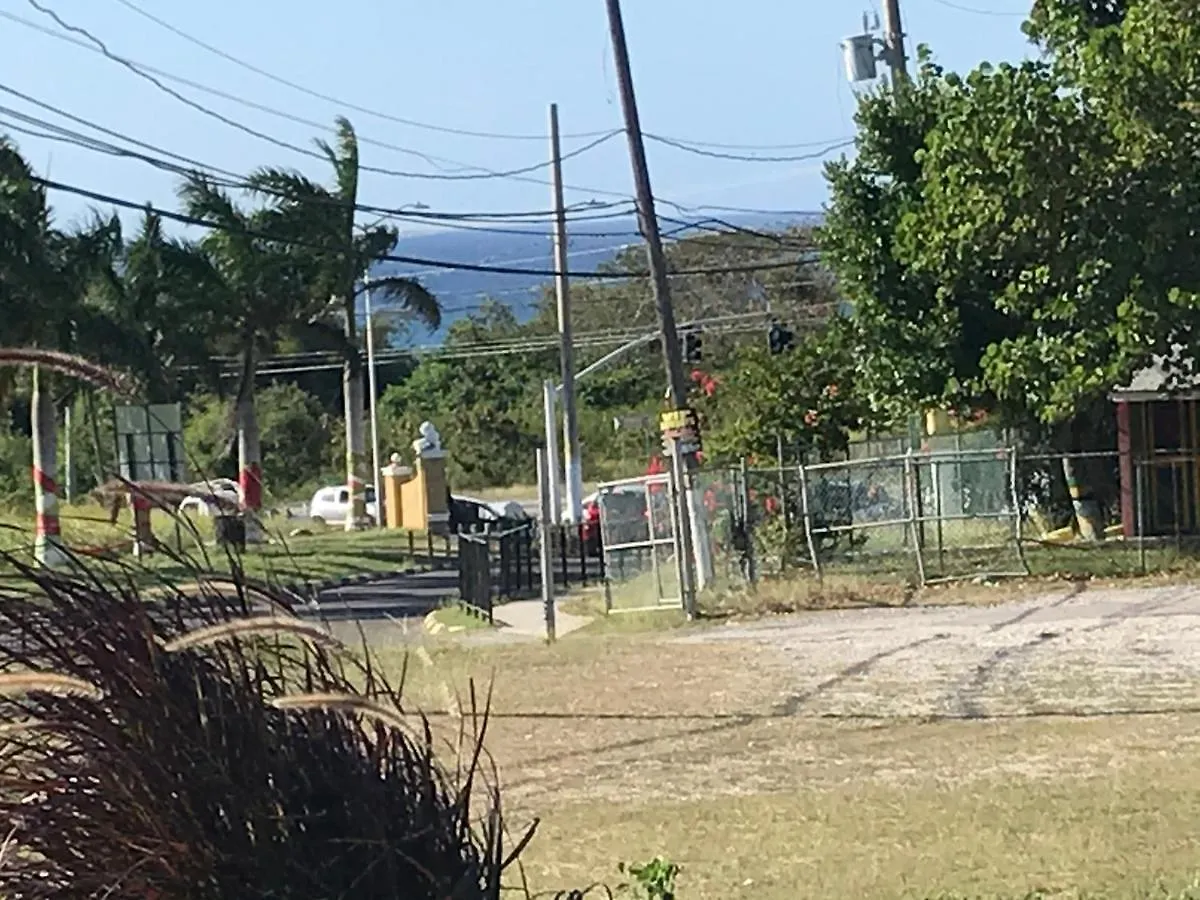 Saltaire Bungalow Rose Hall 10 Mins Hike To Beach Montego Bay 0*,  Jamaica